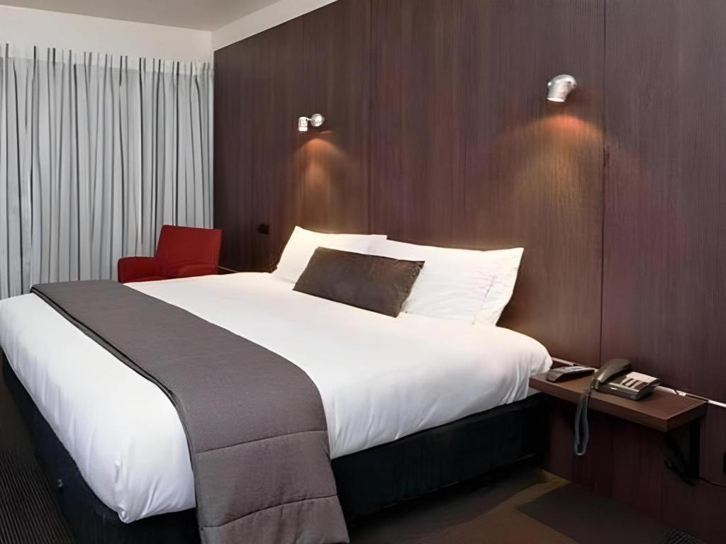 The Riccarton Hotel Christchurch Buitenkant foto