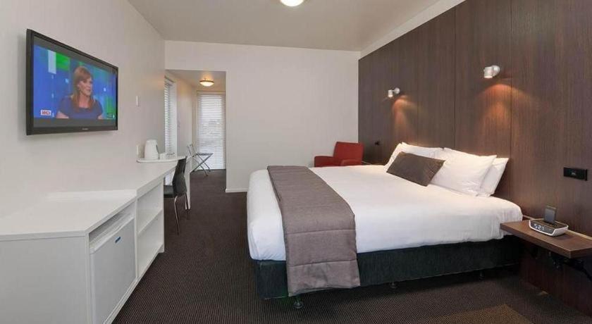 The Riccarton Hotel Christchurch Buitenkant foto
