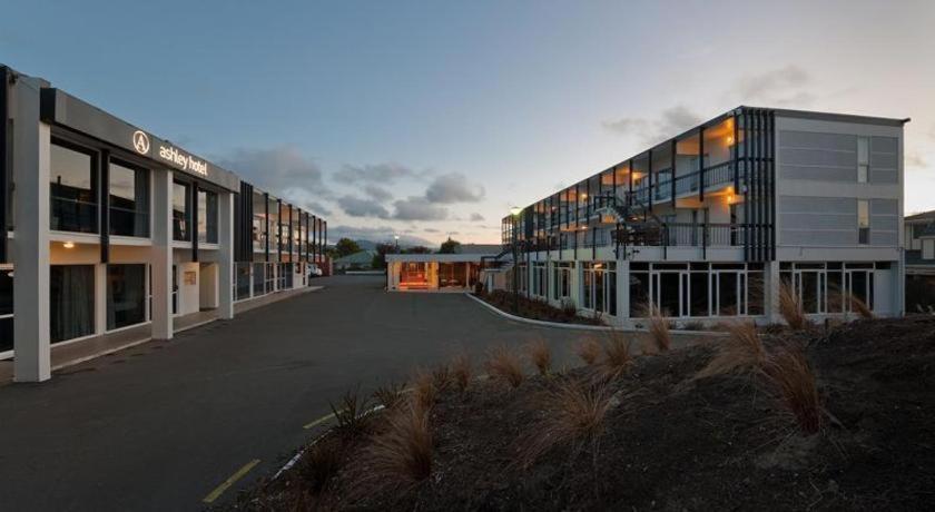 The Riccarton Hotel Christchurch Buitenkant foto
