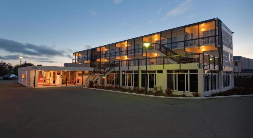 The Riccarton Hotel Christchurch Buitenkant foto